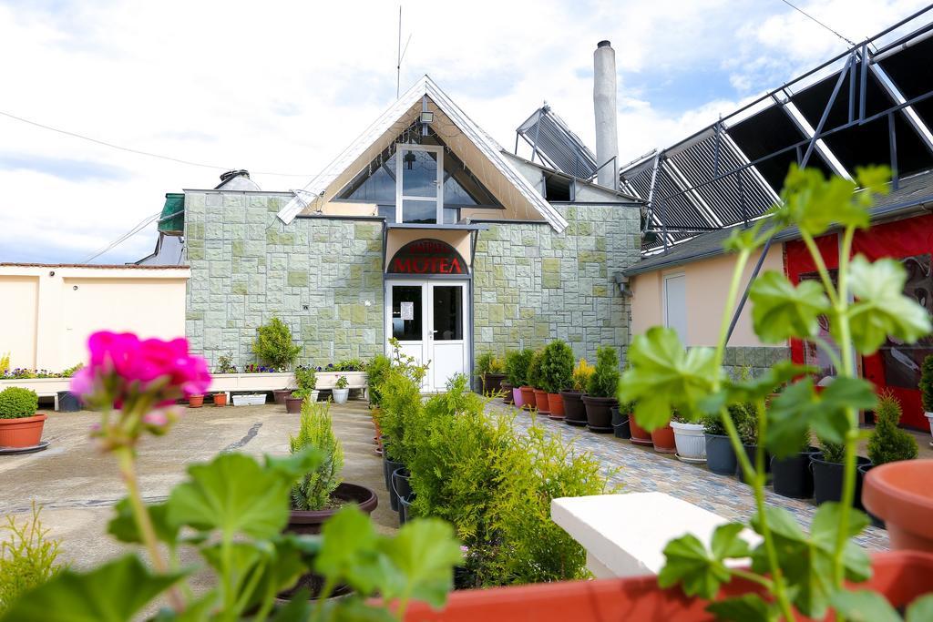 Hostel Shatrata Bogomilovo Eksteriør billede