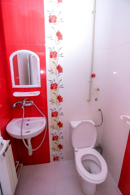 Hostel Shatrata Bogomilovo Eksteriør billede